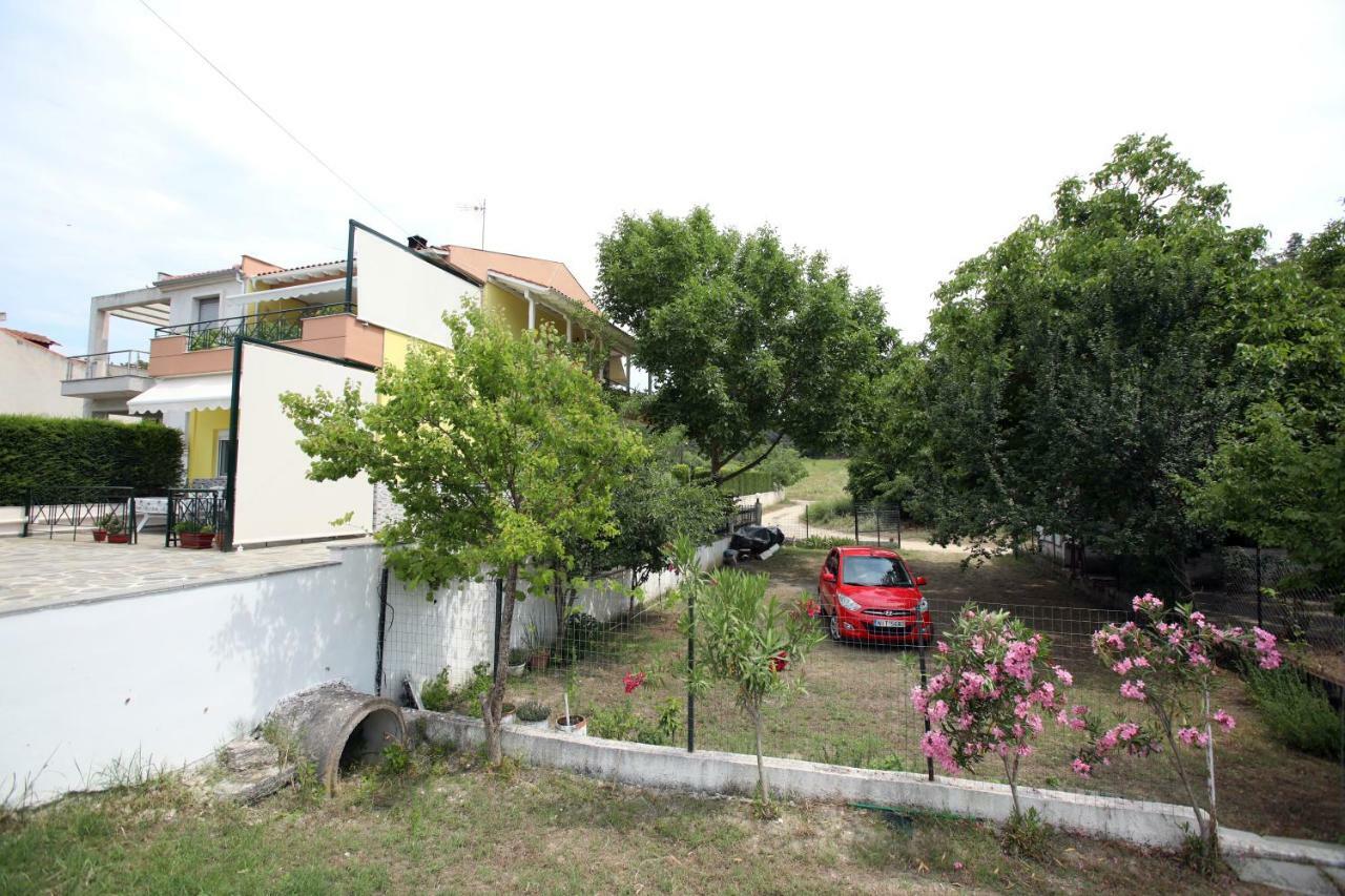 Pavlidis Apartment Siviri Luaran gambar