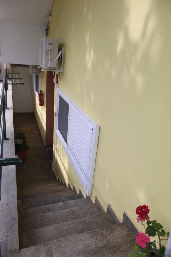 Pavlidis Apartment Siviri Luaran gambar