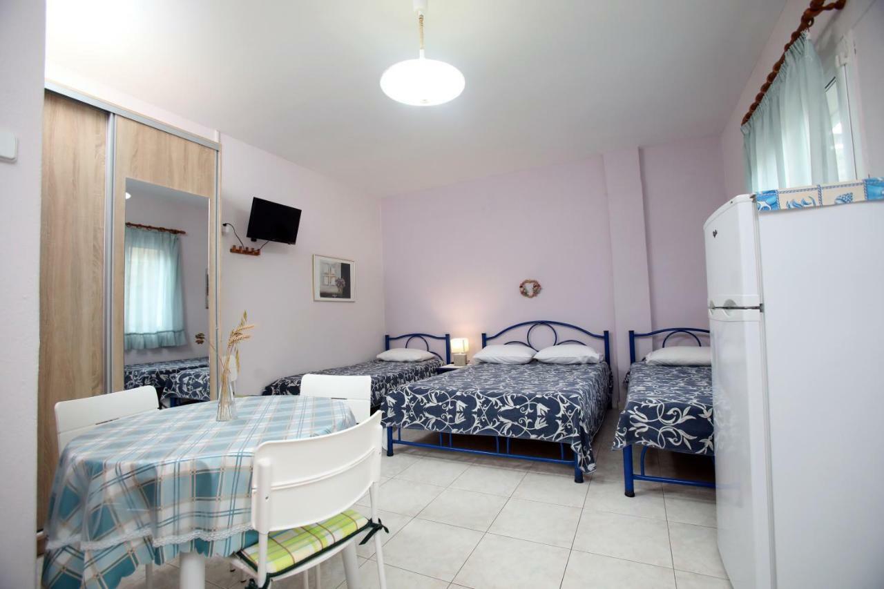 Pavlidis Apartment Siviri Luaran gambar